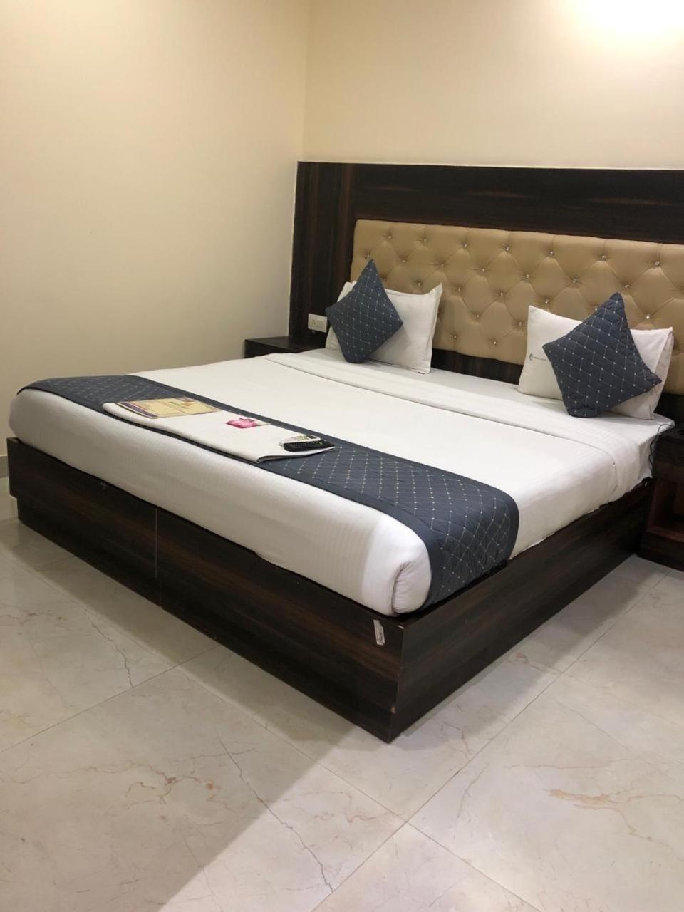Hotel Kgf King 4*