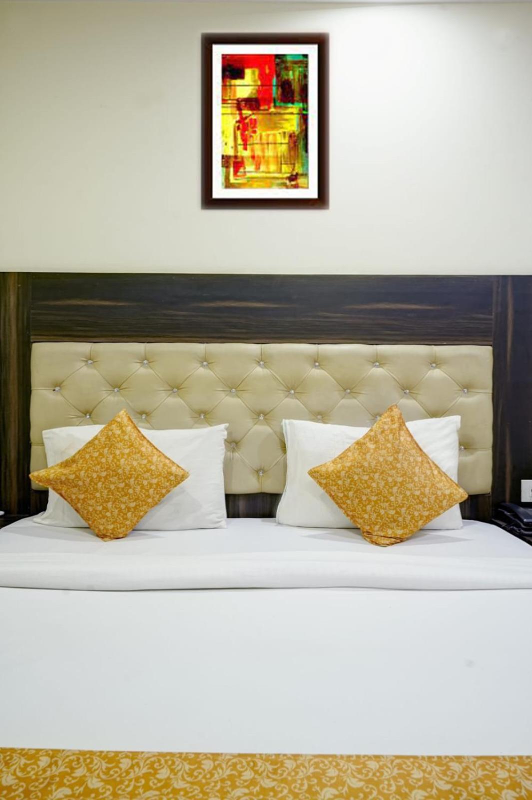 Hotel Kgf King